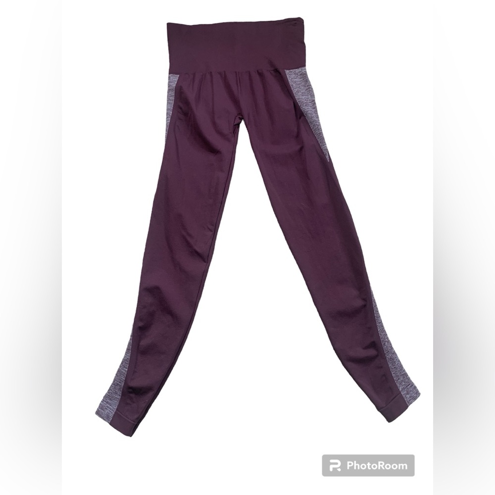 SPANX assets red hot label | Maroon purple leggings size medium.